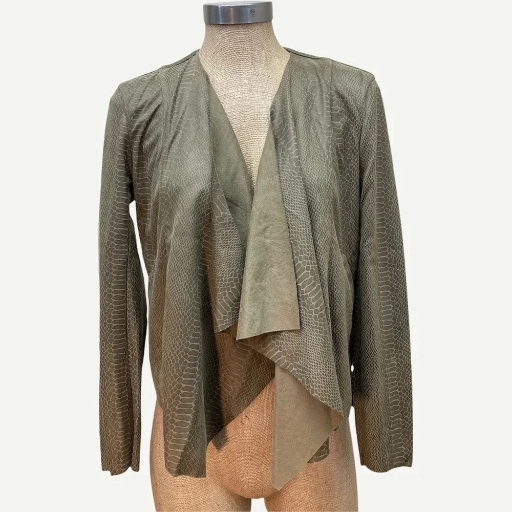 Blank NYC drape front faux suede jacket xs‎